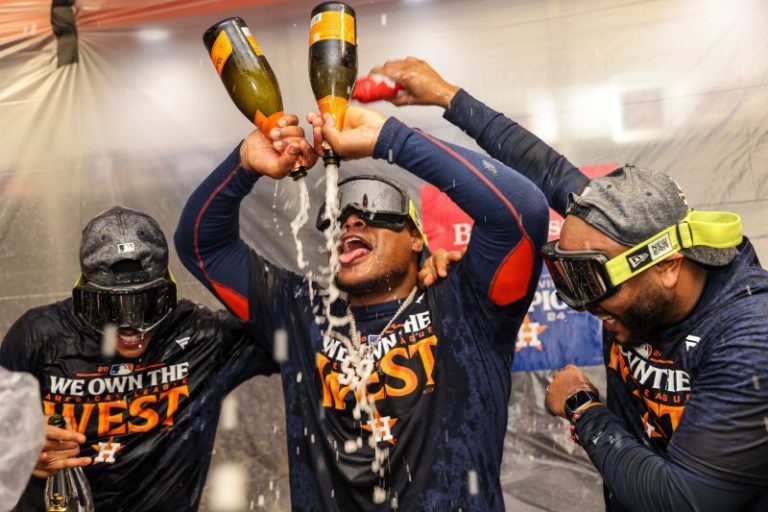 Astros win seventh division title in eight seasons