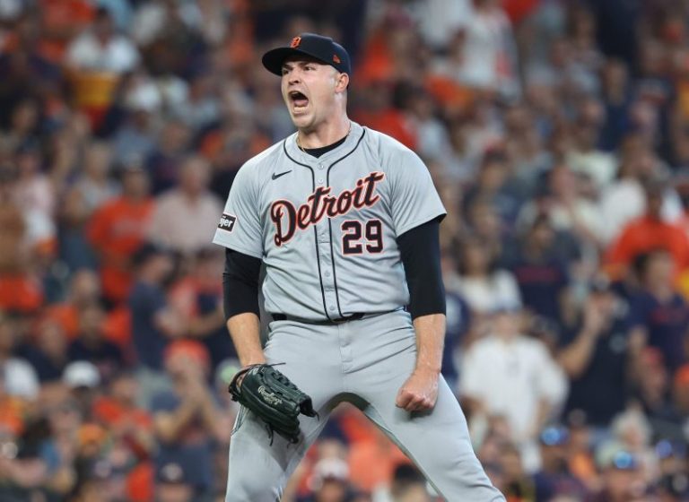 Tigers ace shuts down Astros one fastball, breath, and howl at a time