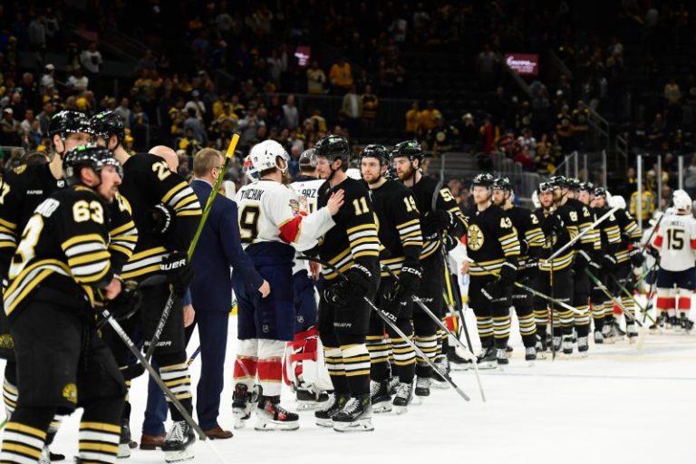 NHL opens in North America with three games: How to watch