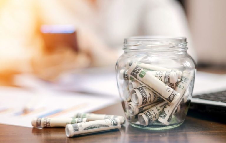 Stablecoin Market Reaches $204B, Signaling Crypto Rally