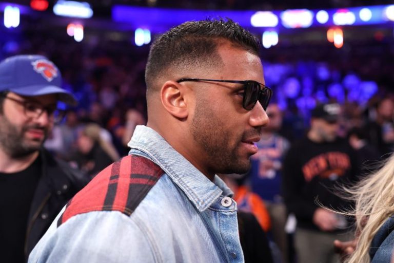 Celebs at Knicks vs. Pacers: Russell Wilson, more at Game 2