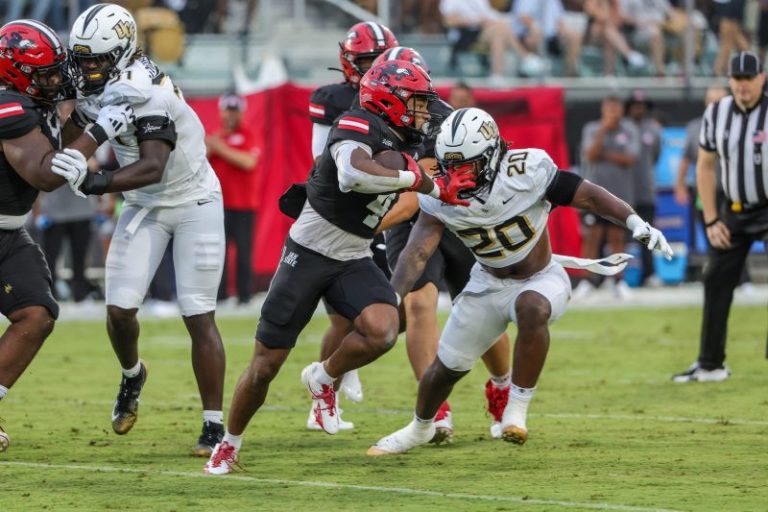 Bowl games today: Previewing the Salute to Veterans game matchup