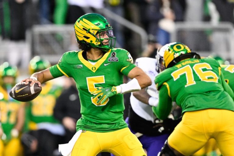 Who does Oregon play next in CFP?